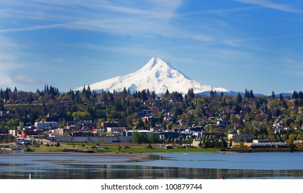 Mount Hood And Hood River City