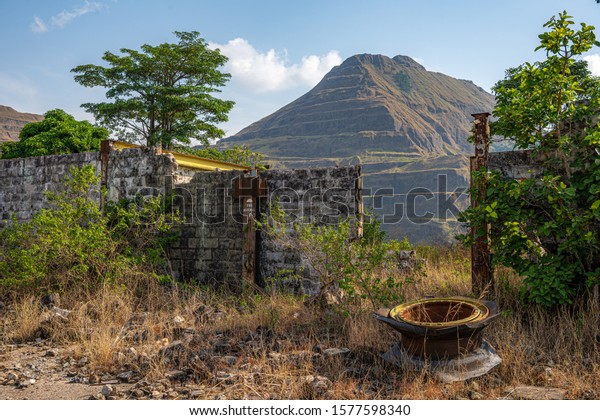 Monte Nimba Liberia Un Sitio Minero Foto De Stock Editar Ahora