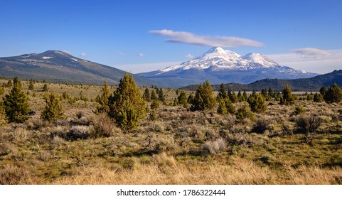 Mount Shasta Cascade Range In California