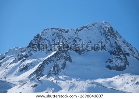 a mountain in the apls 