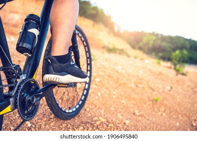 Mountain Bikes Cyclist Cycling, Close Up Athlete Riding Biking On Rocky Terrain Trail Track, Extreme Sport Wearing Gear Uniform Helmet, Exciting Joy Freedom Outdoor Nature Healthy Active Lifestyle 