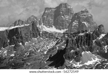 Mountain B&W