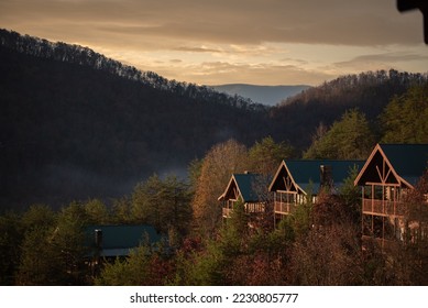 mountain cabins face the sunrise in the mountains