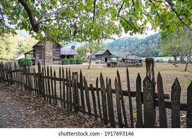 Mountain Farm Village In Cherokee, N.C.