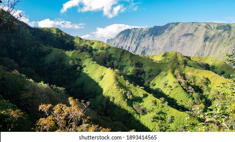Mountain Hike on Mount Aorai in Tahiti