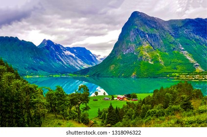 Idyllic Summer Day On Lake Wingra But >> Green Lake Images Stock Photos Vectors Shutterstock Idyllic Summer Day On Lake Wingra But >> Green Lake Images Stock Photos Vectors Shutterstock