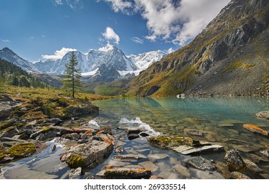 Mountain Lake, Russia, Siberia, Altai Mountains, Chuya Ridge.