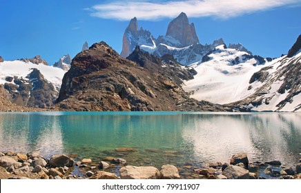 Mountain landscape with Mt Fitz Roy and Laguna de Los Tres in Los Glaciares National Park, Patagonia, Argentina, South America