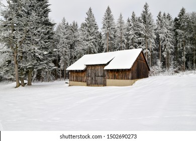 Mountain Log Cabin Snowy Forest Stock Photo 1502690273 | Shutterstock