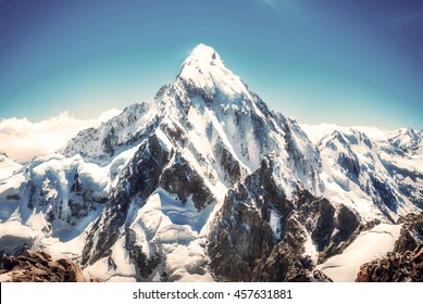 Mountain Peak. Everest. National Park, Nepal.