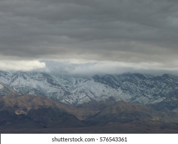mountain range in the clouds - winter road trip usa