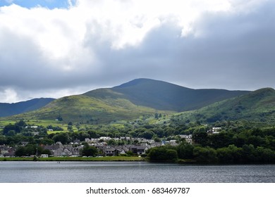 Mountain Range in Sunshine