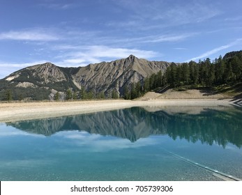 Mountain reflection 
