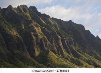 Mountain ridge on northeast side of Oahu, Hawaii