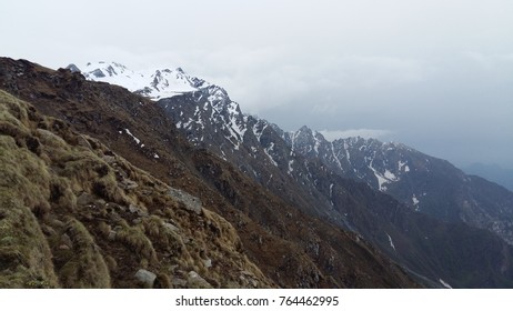MOUNTAIN WITH SNOW