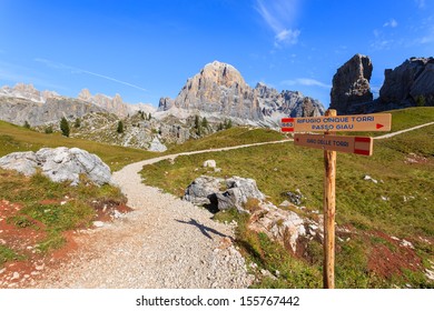 Mountain Trail Sign To Cinque Torri Rock Formation, Cortina D'Ampezzo, The Dolomiten, Italy