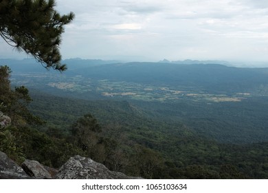 mountain view valley