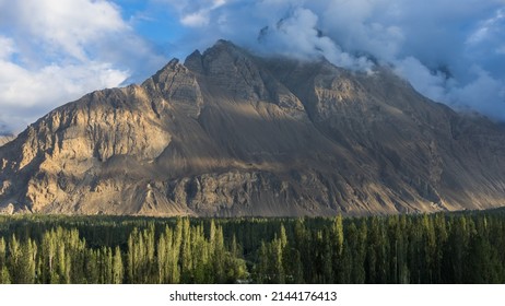 Mountain Views During K2 Trek On Baltoro Glacier