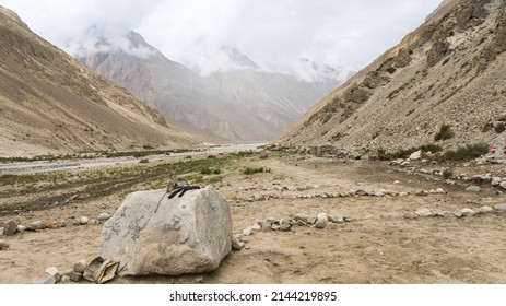 Mountain Views During K2 Trek On Baltoro Glacier