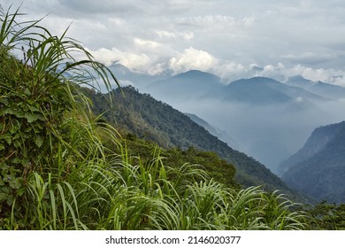 Mountains And Clouds Background N Alishan Mountain In Taiwan