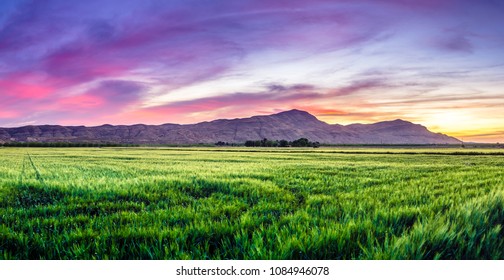 Mountains sunset desert