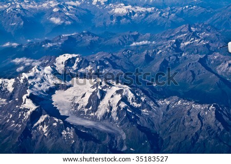 mountin view from plane
