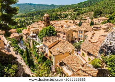 Moustiers Sainte Marie, Provence, Provence Alpes Côte d'Azur, France 