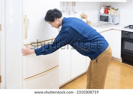 Movers to install the refrigerator