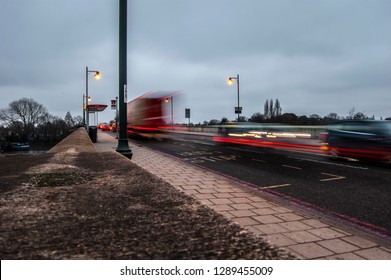 Moving Traffic On Kew Bridge