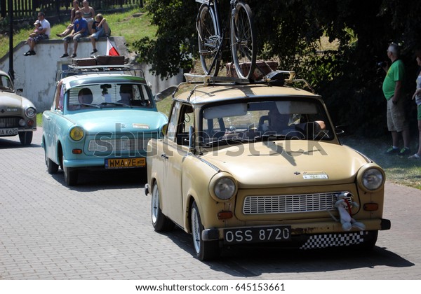 Mragowo, Poland, festival Piknik Country &\
Folk Mragowo, parade vehicles, July 28, 2013: Historic, old, retro\
car Trabant