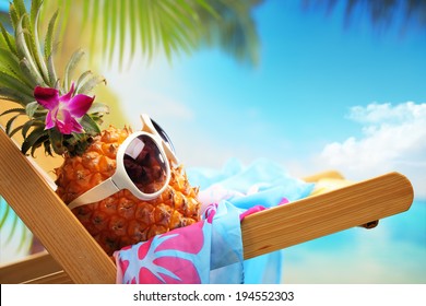 pineapple beach chair