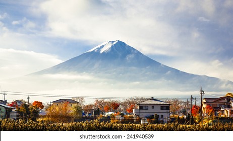Mt. Fuji view from kawaguchi-ko lake village in autumn season, Yamanashi, Japan