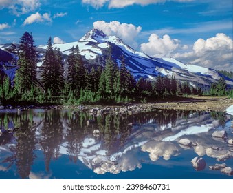 Mt Jefferson reflected in Russell lake at Jefferson park in the Mt Jefferson winderness area, Oregon