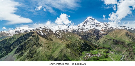 Mt Kazbeg Panorama Village Stepantsminda