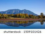 Mt. Si and Mill Pond with reflections in Snoqualmie, WA