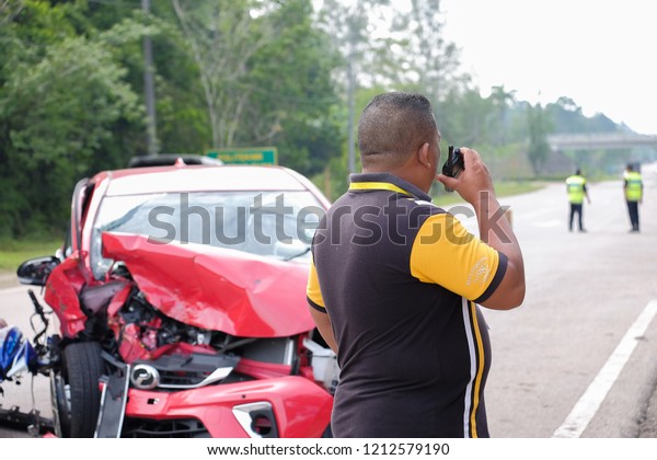 Muadzam Shah, Pahang - October 18th, 2018 : \
Car and motocycle condition after the accident during the Inter\
Agency Disaster Training Program\
2018