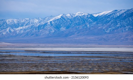 Muah Mountain And Owens Lake