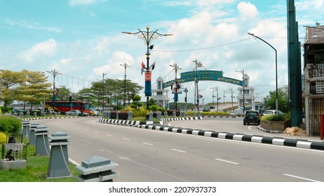 24 Downtown Muar Images, Stock Photos & Vectors | Shutterstock