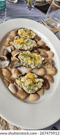 mud crabs served in shell 