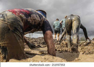 Mud Race Runners