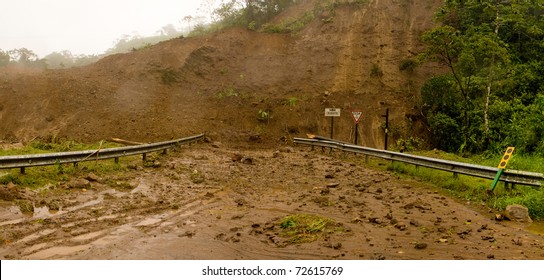 Mudslide In Costa Rica