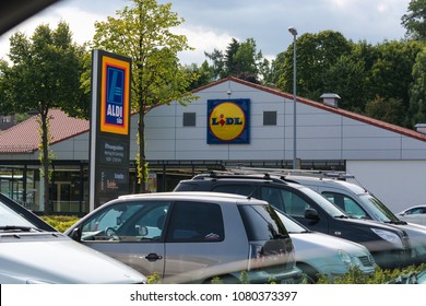 MUELHEIM RUHR, NRW, GERMANY - AUGUST 21, 2017: Aldi And Lidl Supermarket Parking Lot In Muelheim In Mülheim, Ruhr Area