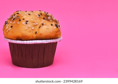 Muffin aislado en un