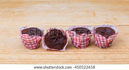 muffins in row