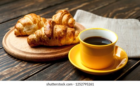 201,714 Croissant coffee Images, Stock Photos & Vectors | Shutterstock