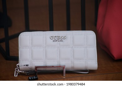 handbags sale Images, Stock Photos & Vectors | Shutterstock