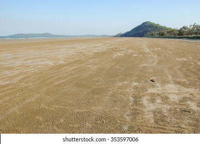 Mullambin Beach At Capricorn Coast Between Yeppoon And Kinka Beach
Central Queensland, Australia