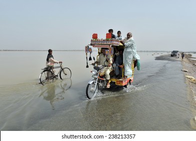 MULTAN, PAKISTAN - AUG 21: view of flood affected areas in Multan is shown on August 21, 2010 in Multan, Pakistan.