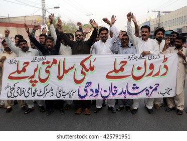 MULTAN, PAKISTAN - MAY 24: Members Of Civil Society Are Protesting Against US Drone Strike In Noshki Area Of Balochistan, On May 24, 2016 In Multan. 