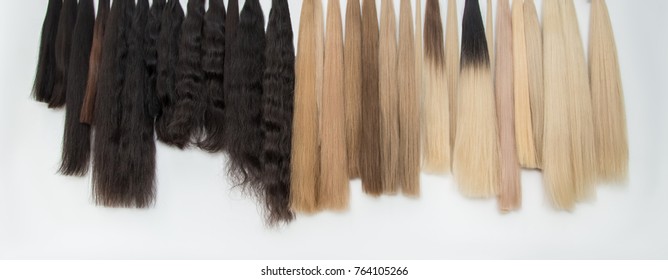 Multi-colored hair set for hair extension procedure